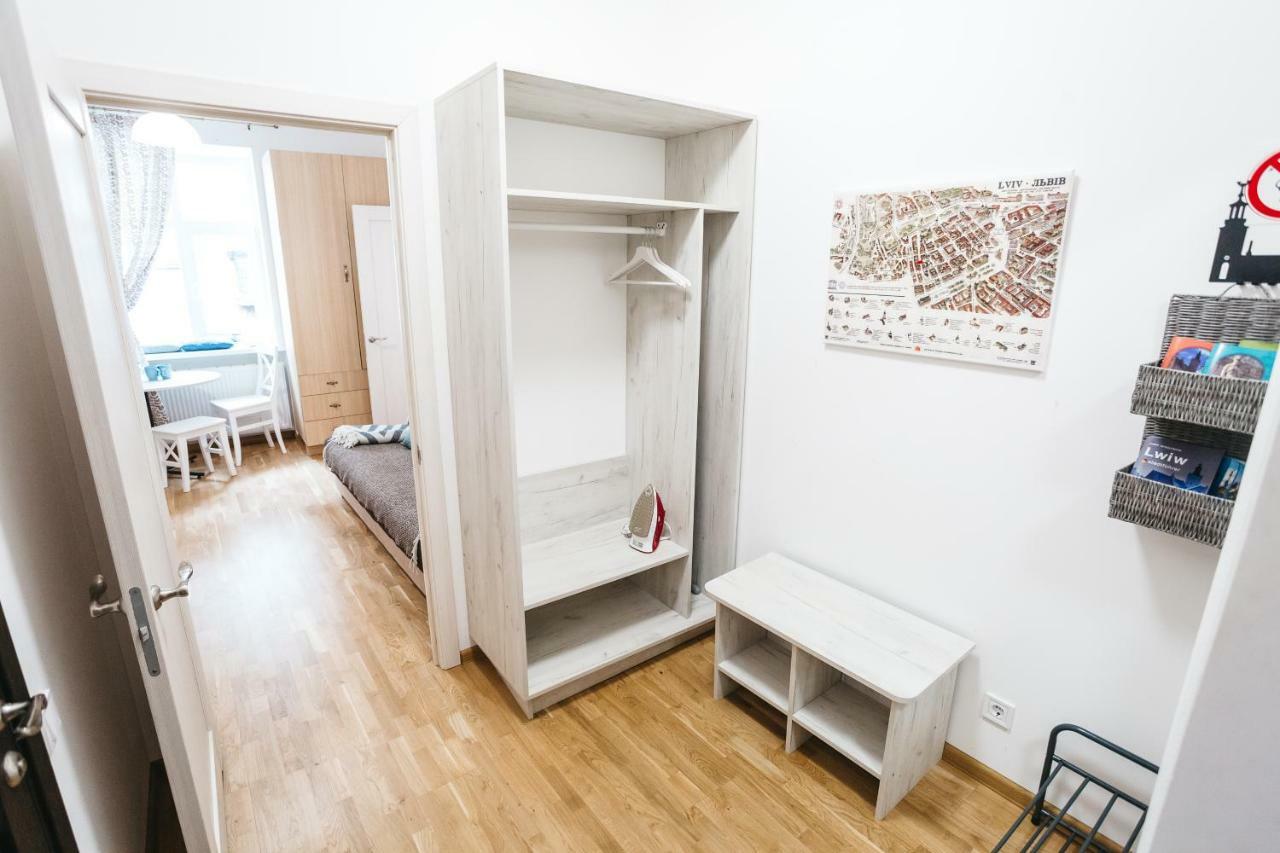 Krakivska 24 Apartamento Lviv Exterior foto